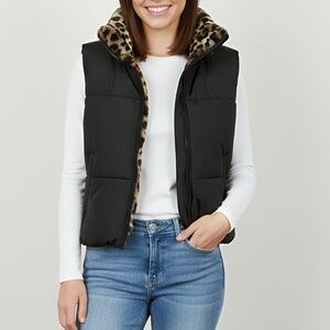 Madden Girl Reversible Faux Fur Vest – Juniors M,  NWOT
